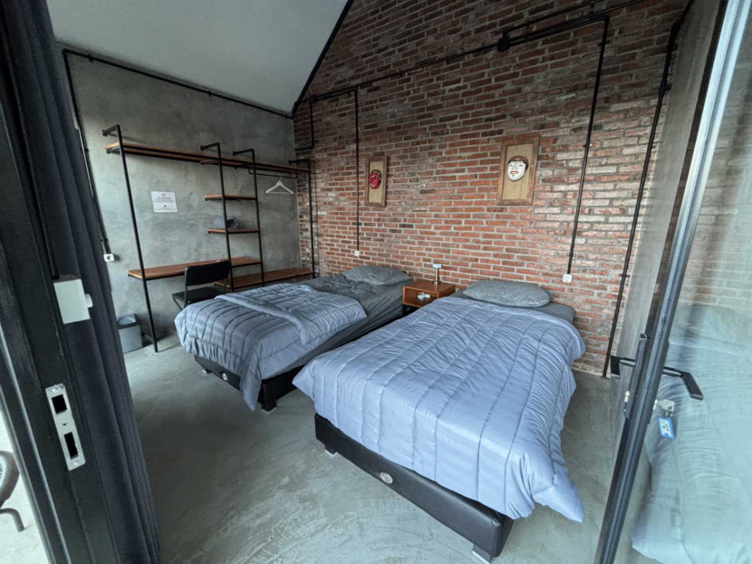 kamar tidur lantai 2